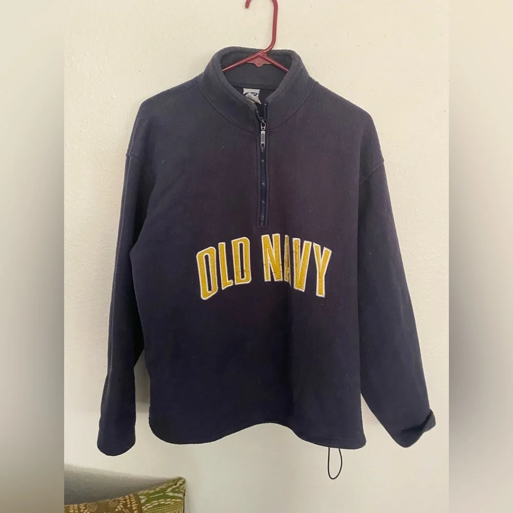 Old‎ Navy pullover XL